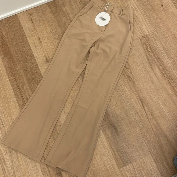 Princess Polly Pants - Picture 2 of 5